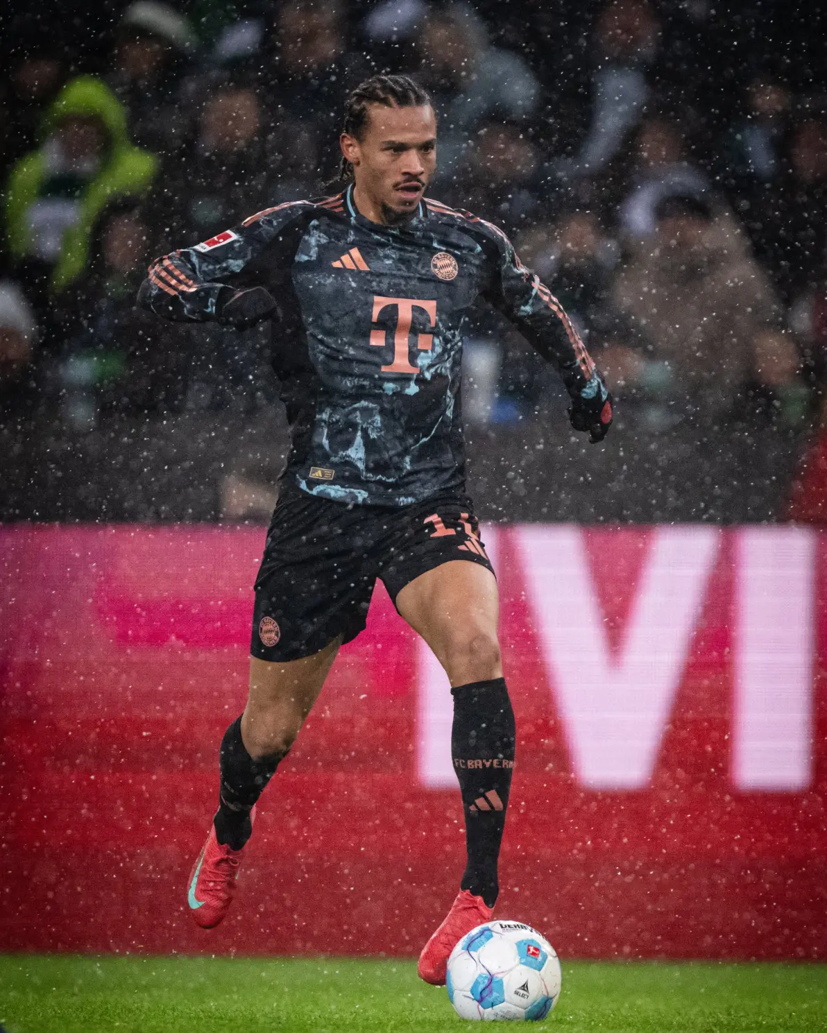 kaiyun下载-里程碑夜！门兴格拉德巴赫外线爆发；意甲集结日刷纪录；引发热议；心理建设被强调的简单介绍