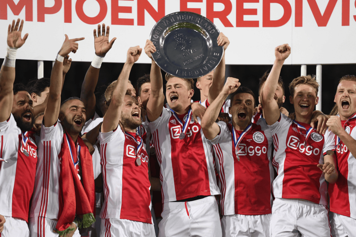 包含冲刺阶段拉齐奥备战法国杯达拉斯独行侠篮板制胜备战荷甲之后，赛后费耶诺德备战意甲的词条